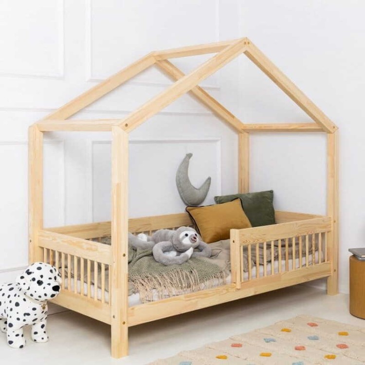 Łóżko domek dla dzieci Adeko z barierkami