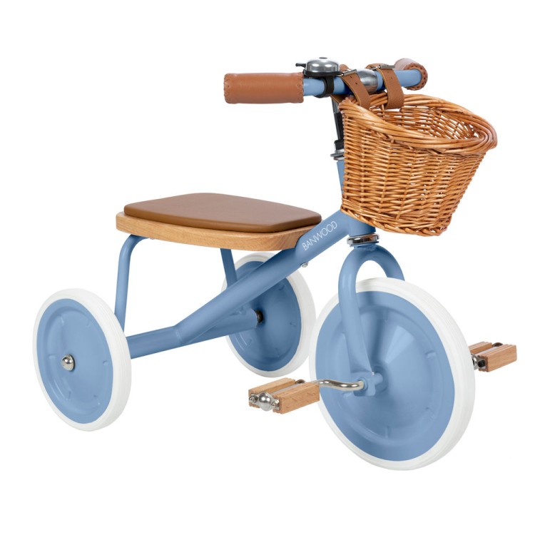 Banwood Trike Blue – niebieski rowerek trójkołowy dla dzieci z wiklinowym koszykiem