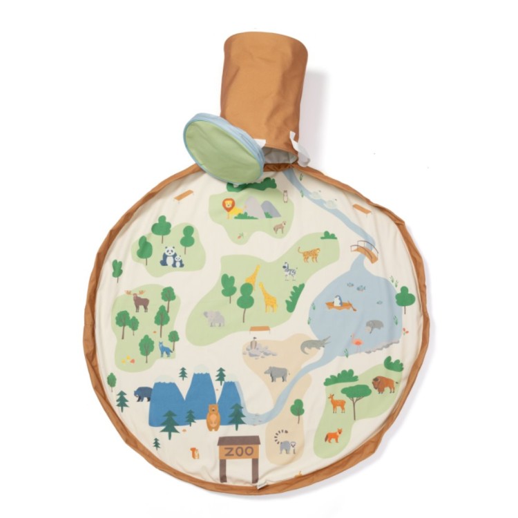 Play&Go SOO Kosz na Zabawki i Mata do Zabawy 2w1 Zoo – mata dziecięca z nadrukiem zoo, która po zabawie zamienia się w kosz na zabawki.