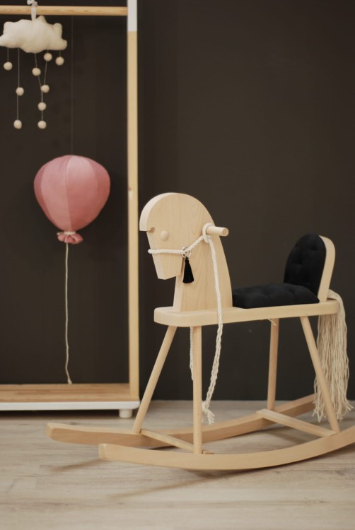 Drewniany konik na biegunach Naturalny