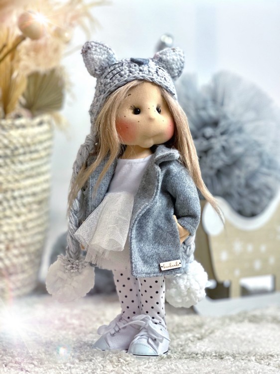 Lalka Patrycja stojąca – Lullu Dolls handmade