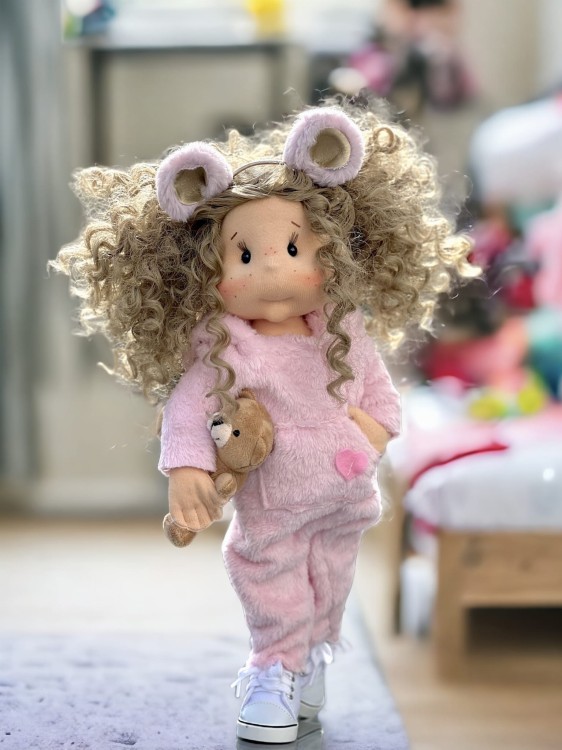 Lullu Dolls Miśka – syntetyczne włosy i miękki trykot