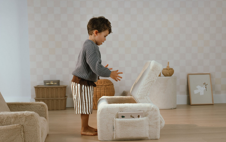 Screenshot 2025-12-03 at 12-19-10 Lumi_Bunny_Toffee_Play_6_5000x.jpg (obraz JPEG 2000×1332 pikseli) — Skala (52%).png