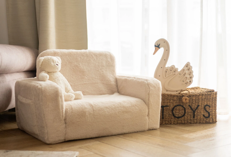 Screenshot 2025-12-03 at 12-18-41 Lumi_Bunny_Lifestyle_4_5000x.jpg (obraz WEBP 2000×1332 pikseli) — Skala (52%).png