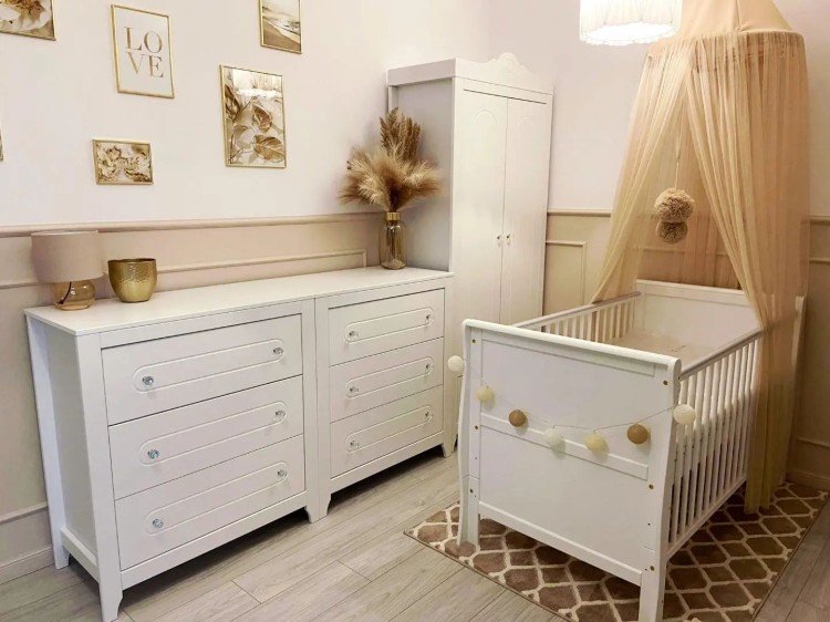Komplet mebli dziecięcych GLAMOUR: łóżeczko z szufladą, komoda z przewijakiem, szafa