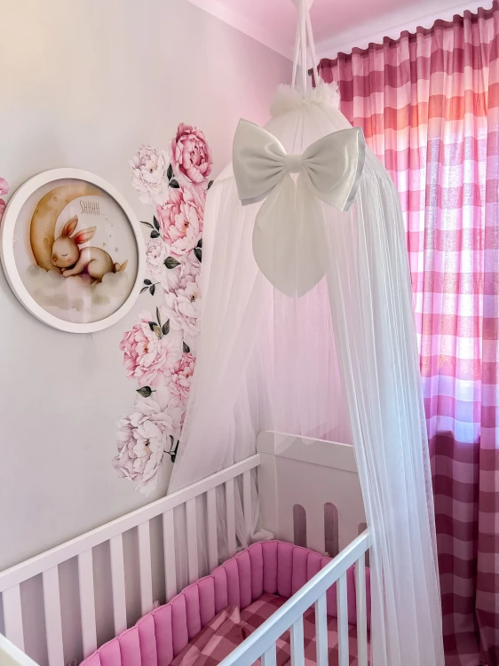 Bajeczny baldachim z tiulu miękkiego - różne kolory i zawieszki