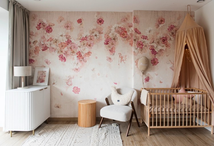 Tapeta dla dzieci Malumi DAPHNE – pink – tapeta do pokoju dziewczęcego z magicznym motywem