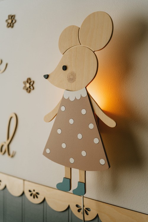 ręcznie wykonana lampka dziecięca w kształcie myszki