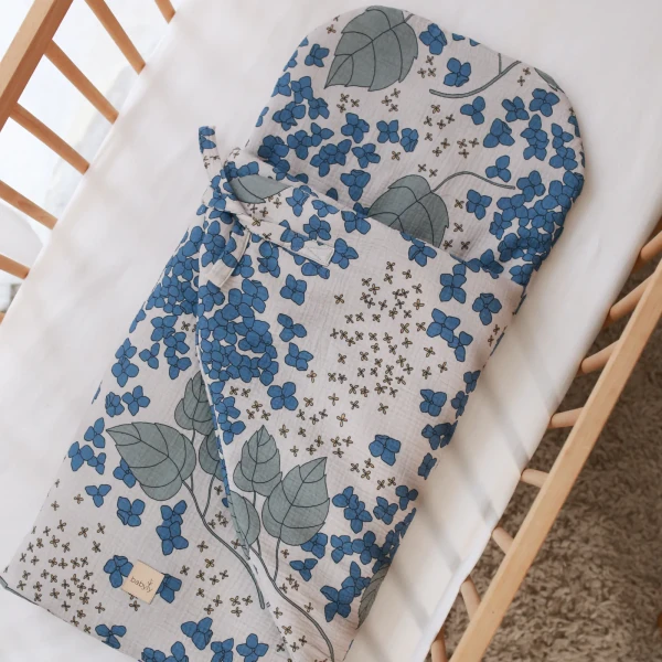 Becik niemowlęcy Secret Garden bawełniany dla noworodka z antyalergicznym wypełnieniem 36x78