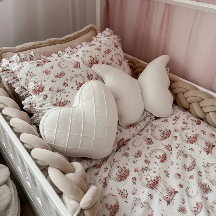 Pościel dziecięca z bawełny premium Pluszowy Króliczek z falbankami bez wypełnienia