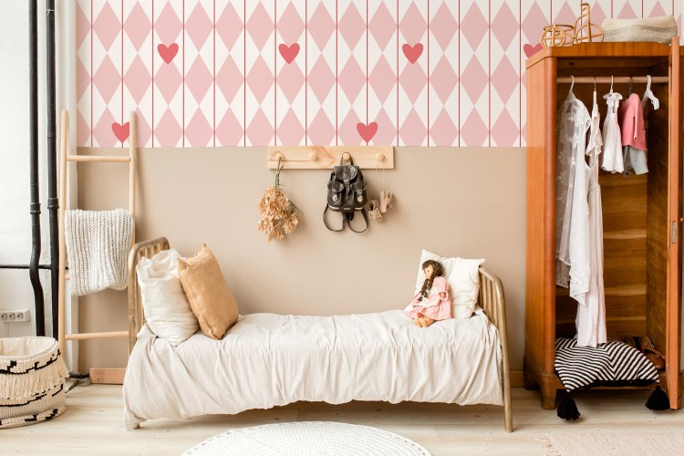 Tapeta do pokoju dziecięcego Romby i serduszka