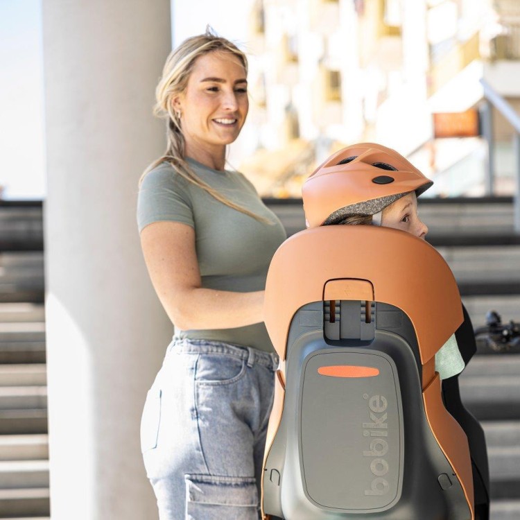 Fotelik rowerowy Bobike Exclusive Evolve Maxi 1P cinnamon brown montowany do ramy roweru