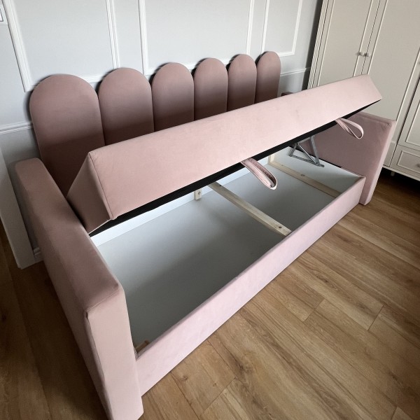 łóżko tapicerowane Alia IIi matt velvet 61