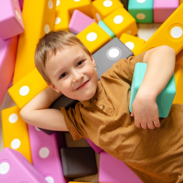 klocki magnetyczne piankowe TUKI SMART dla dzieci, zestaw sensoryczny do przedszkola i terapii integracji sensorycznej zestaw 240 elementów