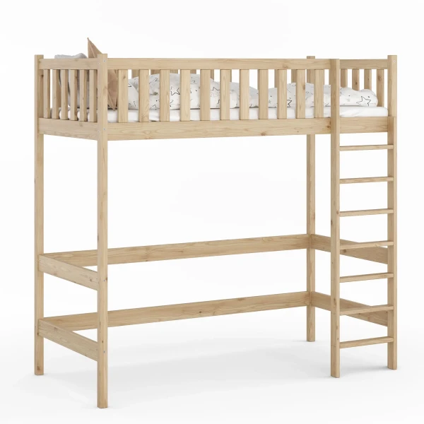 Wysokie drewniane łóżko na antresoli z drabinką po prawej stronie, wykonane z jasnej sosny, z dużą przestrzenią pod łóżkiem.