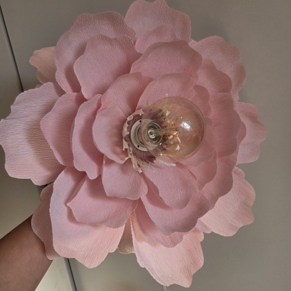 lampa wisząca peonia jasno różowa