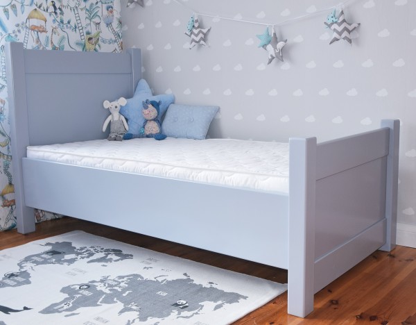 szare łóżko młodzieżowe MERAVI z szufladą drewniane w nowoczesnym pokoju