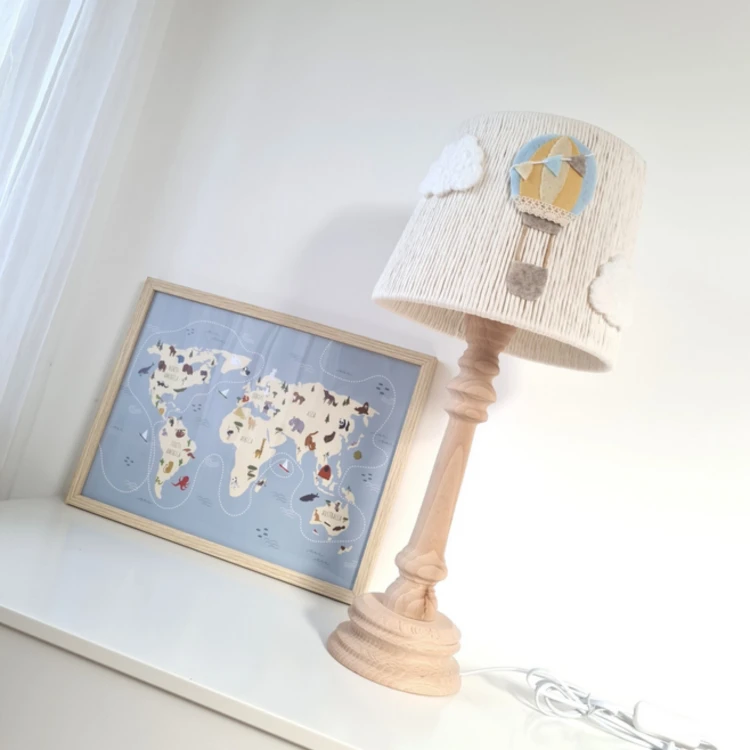 Lampa nocna do pokoju dziecka Balony i Chmurki – boho handmade
