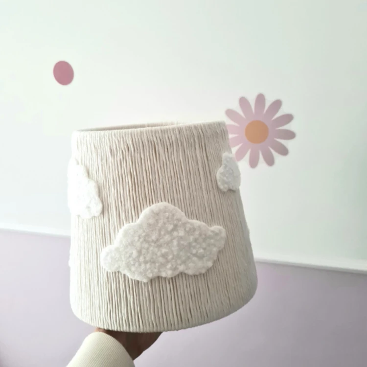 Lampa nocna do pokoju dziecka Delikatna Chmurka