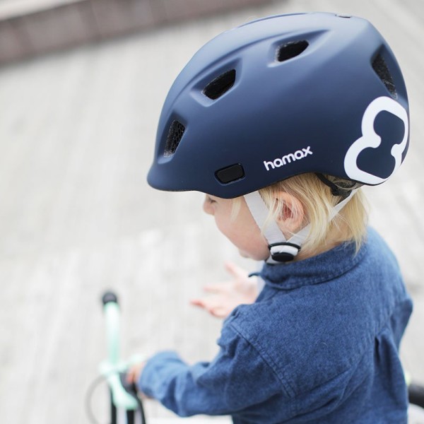 dziecięcy kask rowerowy Hamax Thundercap z regulacją i magnetycznym zapięciem