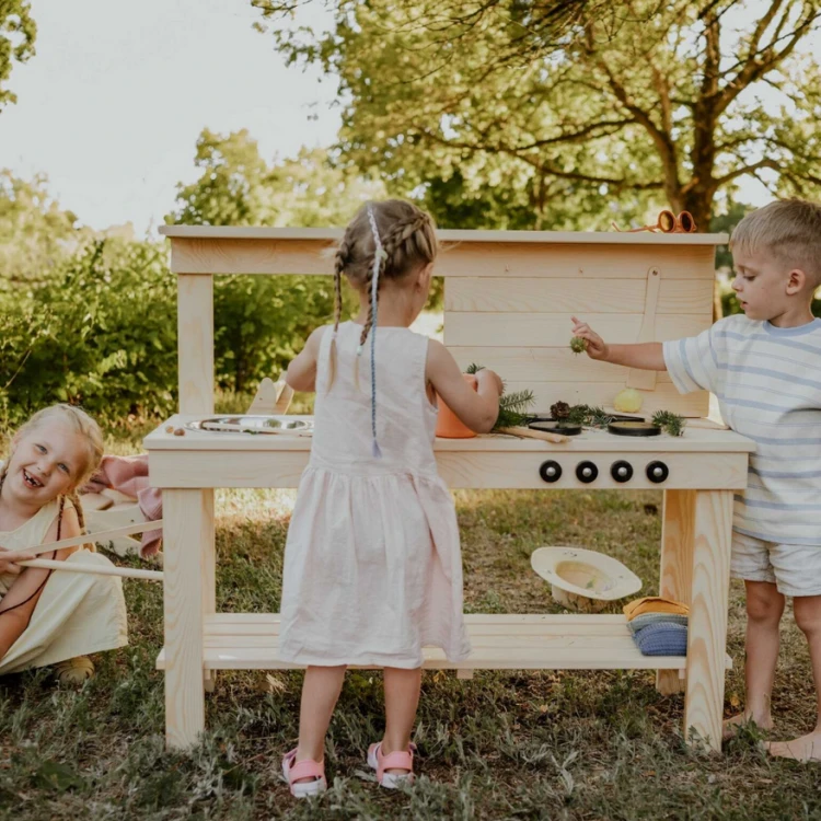 Drewniana kuchnia błotna dla dzieci WOOD FOR KIDS
