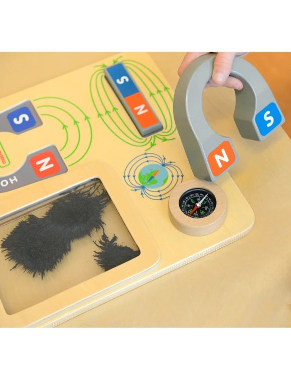 Drewniana tablica edukacyjna Masterkidz do nauki magnetyzmu