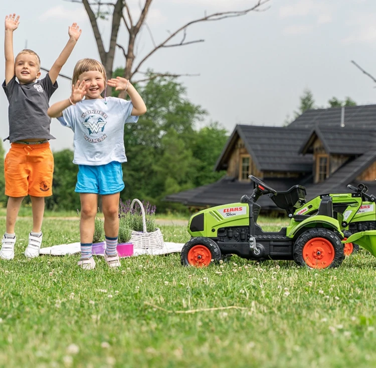 Traktor na pedały Claas Arion 410 Falk z ładowarką i przyczepą