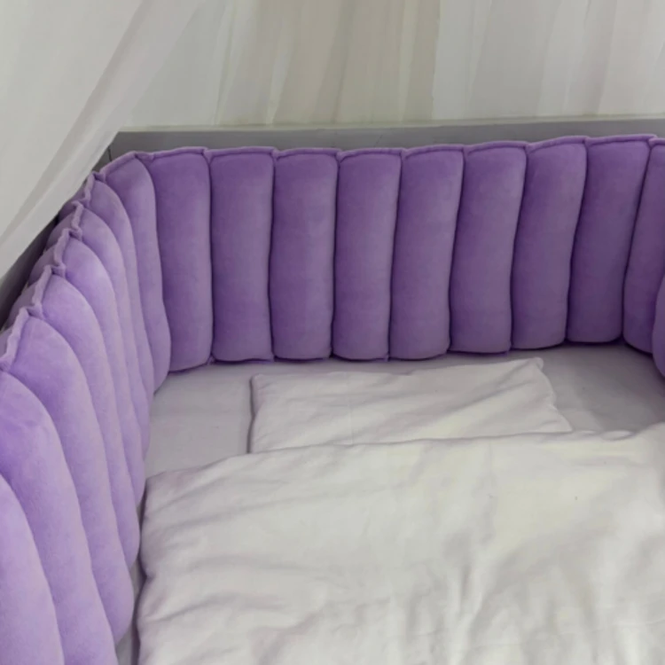 Ochraniacz na łóżeczko Glamur – lawendowy welur