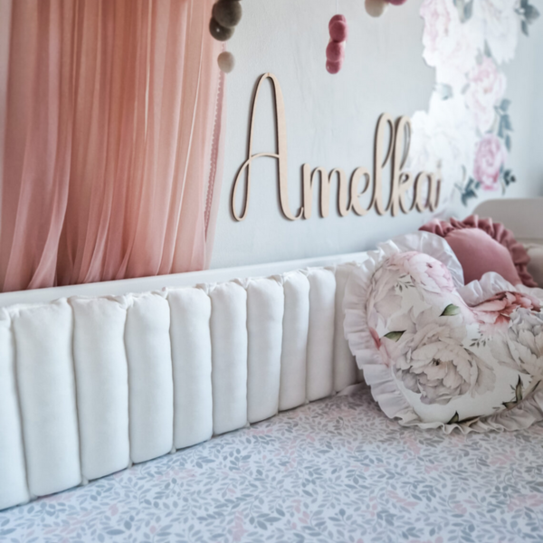Ochraniacz na łóżeczko Glamur – ivory welur