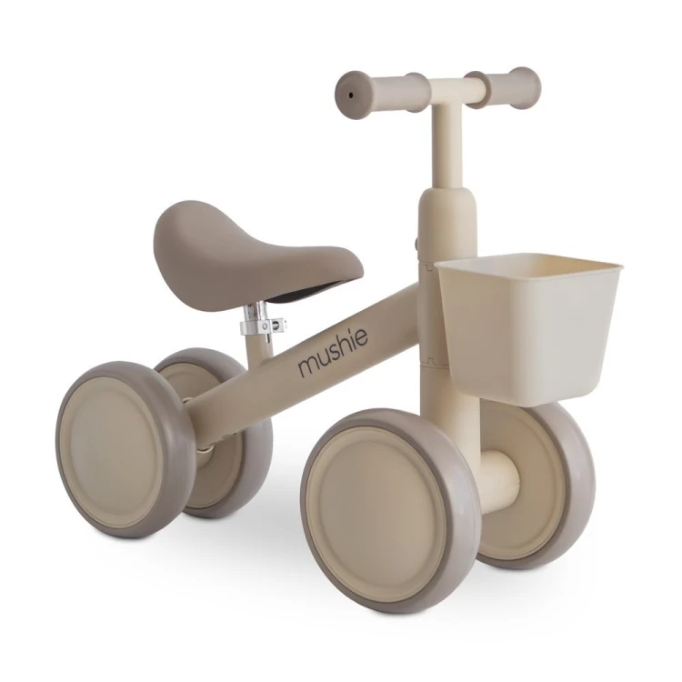 Mushie Mini Toddler Bike Shifting Sand – rowerek biegowy dla dziecka od 1 roku życia z koszykiem i regulowanym siodełkiem