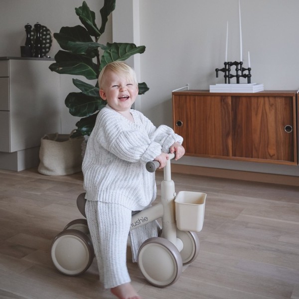 Rowerek balansowy Mushie Mini Toddler Bike dla dzieci 12m+