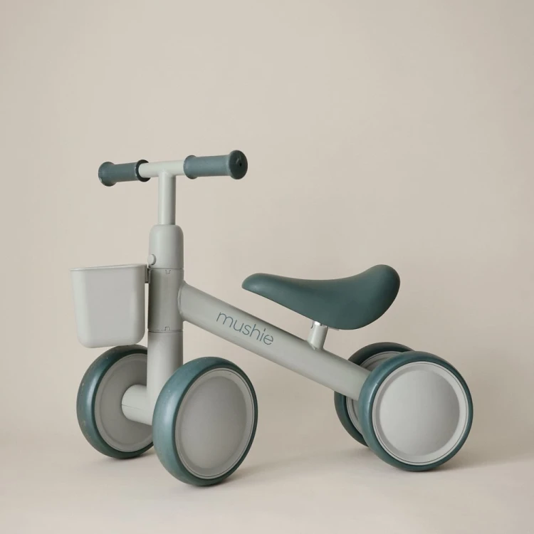 Mushie Mini Toddler Bike Sage rowerek balansowy dla dzieci 12m+