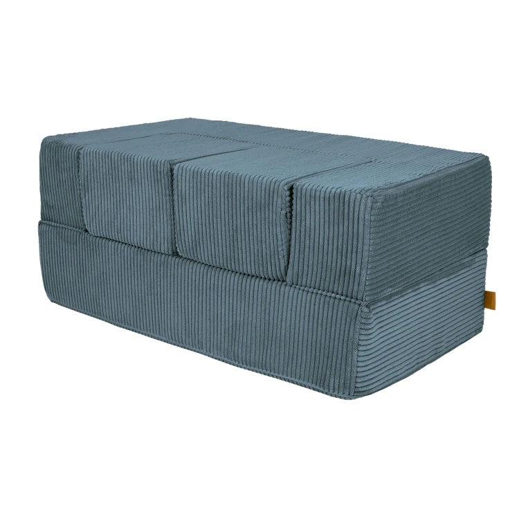 Sofa dla dziecka do zabawy i odpoczynku