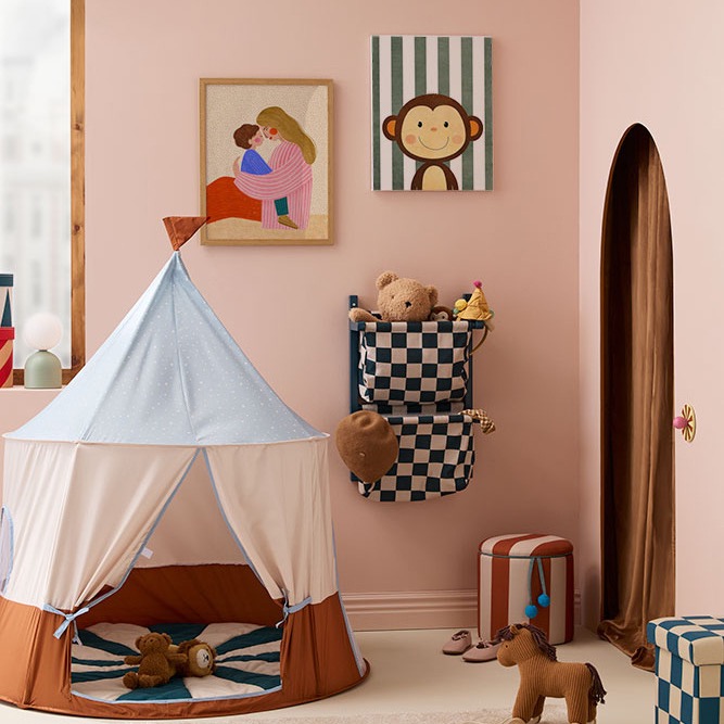 pol_pl_Kids-Concept-pufa-cylindryczna-ze-schowkiem-brazowy-36010_4.jpg