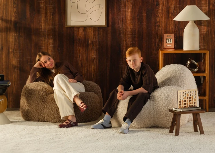 Fotel dla nastolatków Cream MOMO Chair