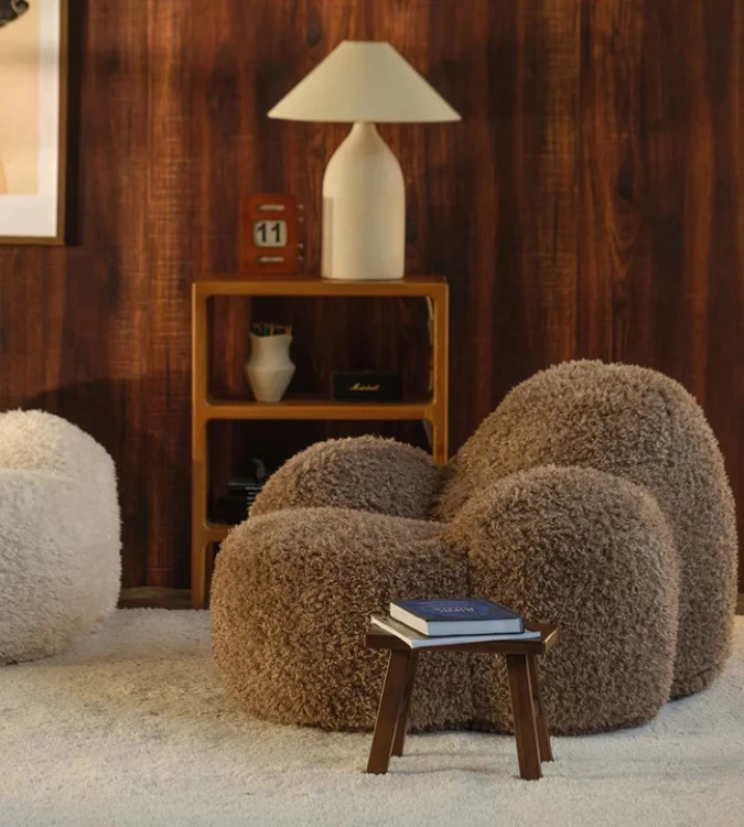 Nowoczesny fotel Truffle MOMO Chair do pokoju nastolatka