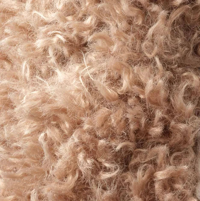 Zbliżenie tkaniny boucle fotela Truffle MOMO Chair
