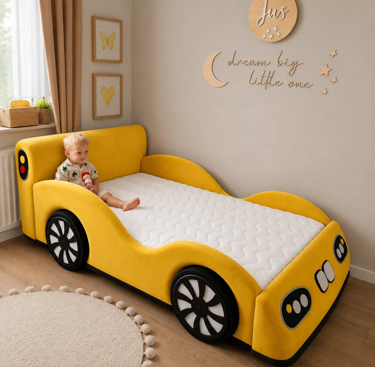 Tapicerowane łóżko dziecięce RACER MINI marki DAPPI z miękkim zagłówkiem żółte