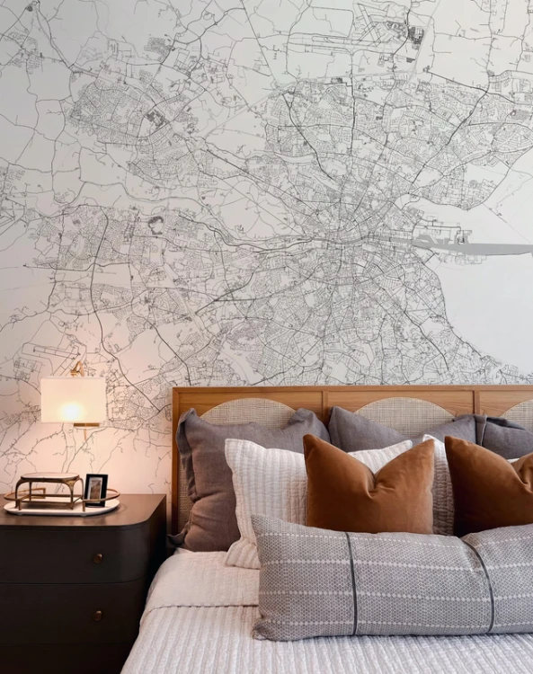 Tapeta do pokoju dziecięcego mapa Twojego miasta szara