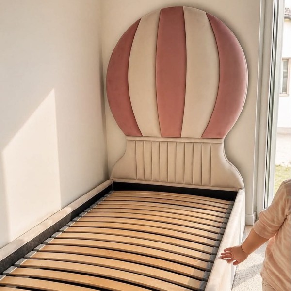 Łóżko dziecięce tapicerowane BALLOON z zagłówkiem w kształcie balonu