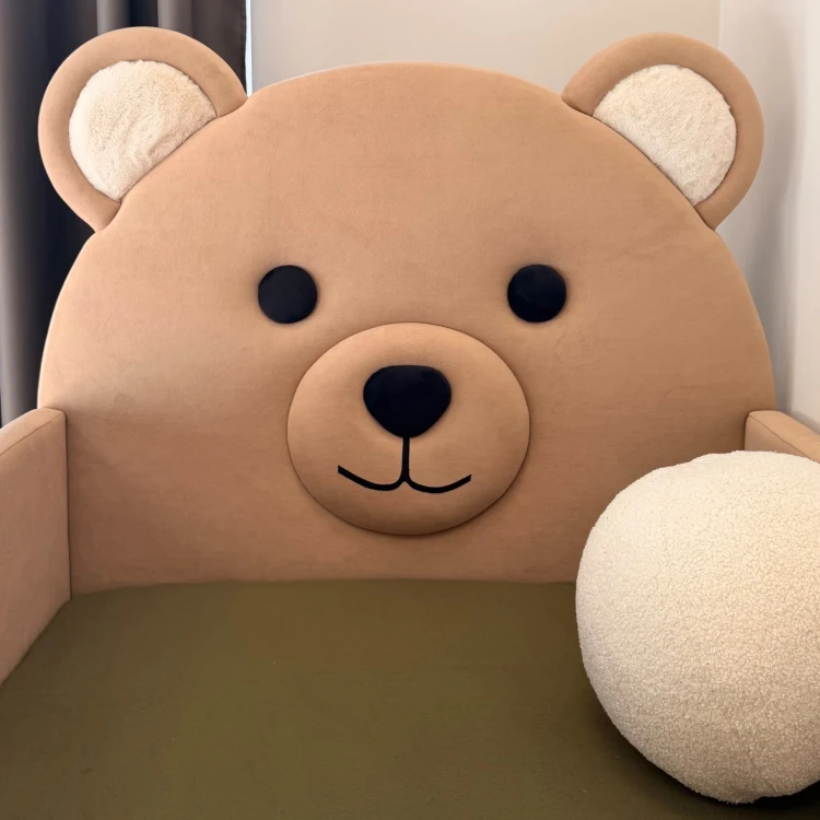 Tapicerowane łóżko Miś TEDDY MINI 80x160 do pokoju dziecka