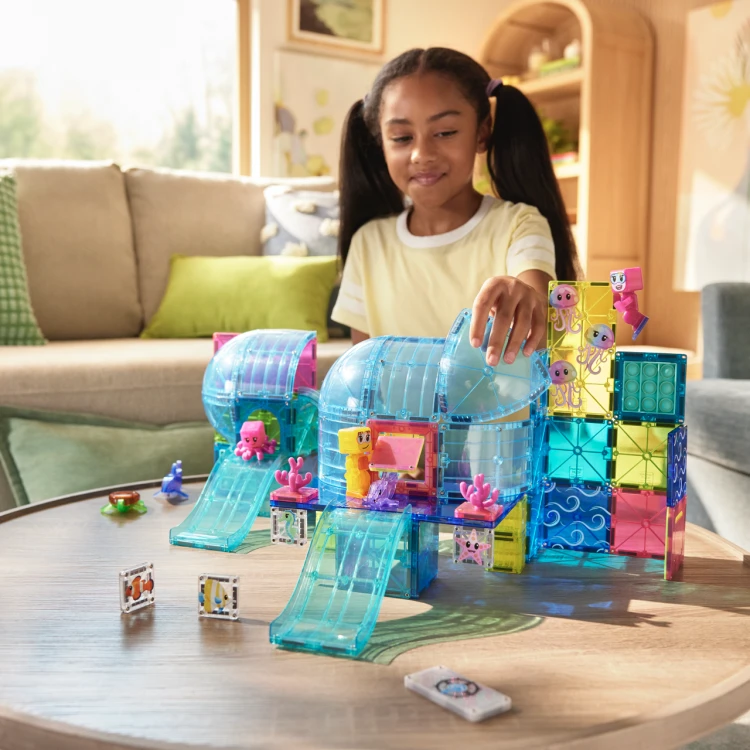 MAGNA-TILES Undersea Adventure 58 el. klocki magnetyczne z nurkami i morskimi zwierzętami