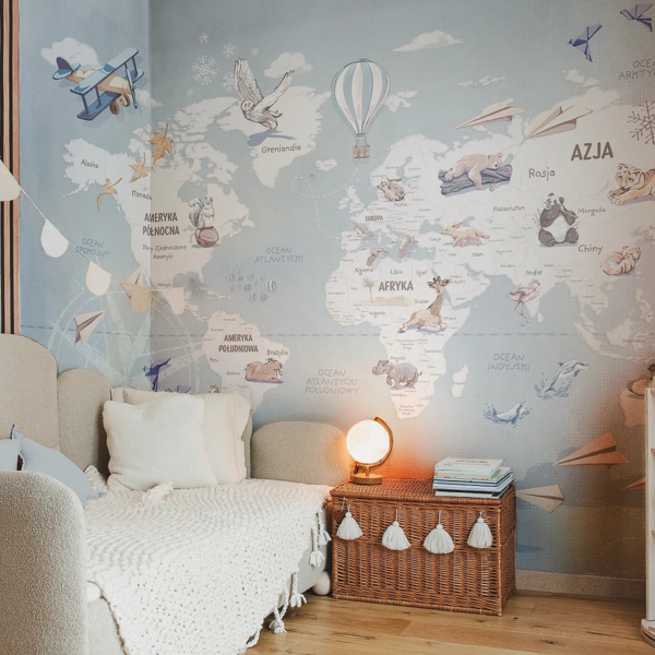 WANDERLUST – BLUE - tapeta mapa świata z samolotami i balonami