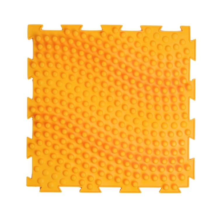 Sense2Play Ścieżka sensoryczna Pastel zestaw 6 mat sensorycznych 30 × 30 cm o różnych fakturach