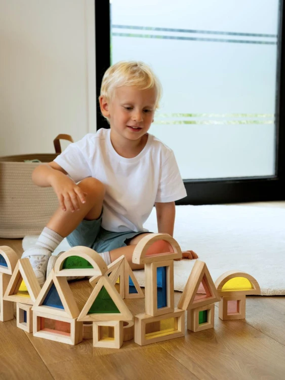 Sense2Play Lumi’Sky drewniane klocki sensoryczne 24 el. z kolorowymi transparentnymi okienkami