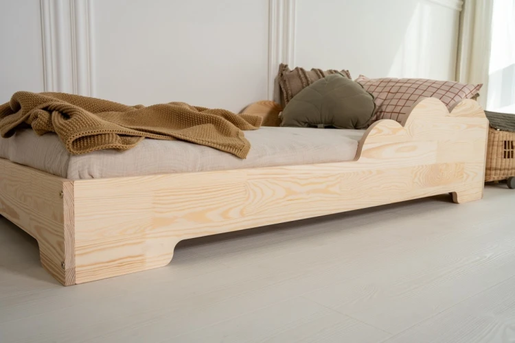 Łóżko dziecięce BOX 11 Montessori z drewna sosnowego – niskie łóżko w kolorze naturalnym, białym, różowym, zielonym i kaszmirowym