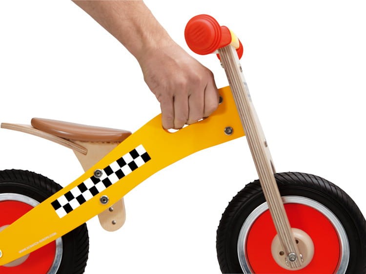 pol_pl_Balance-bike-Taxi-2-Scratch-1187_3.jpg