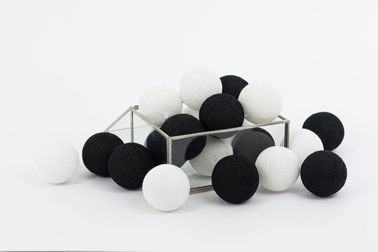 lampki-kule-cotton-balls.jpg