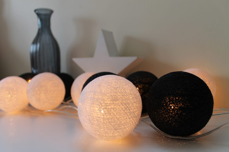 lampki-kule-cotton-balls.jpg