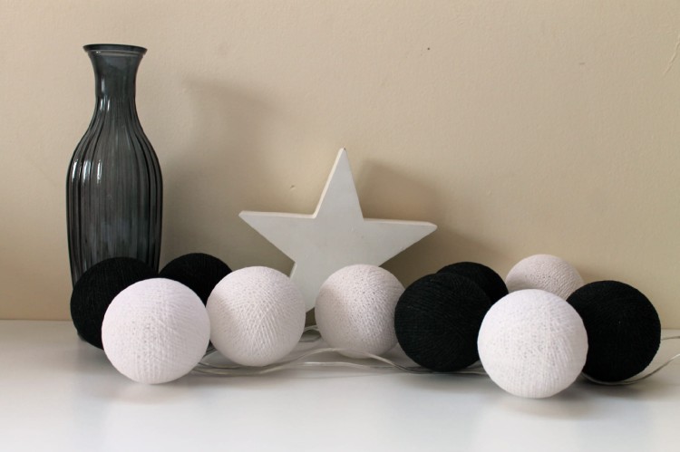 lampki-kule-cotton-balls.jpg